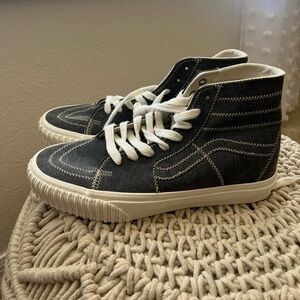 Vans High Top Sneakers